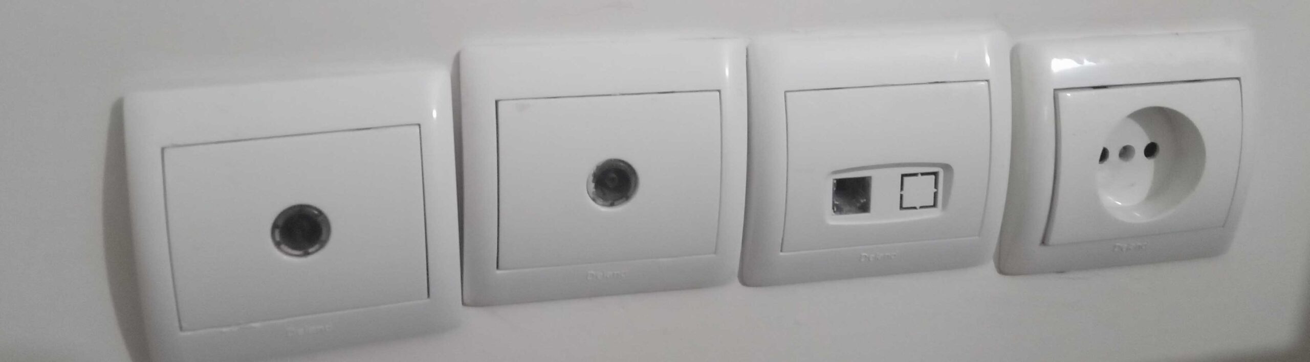 Switch and socket scaled